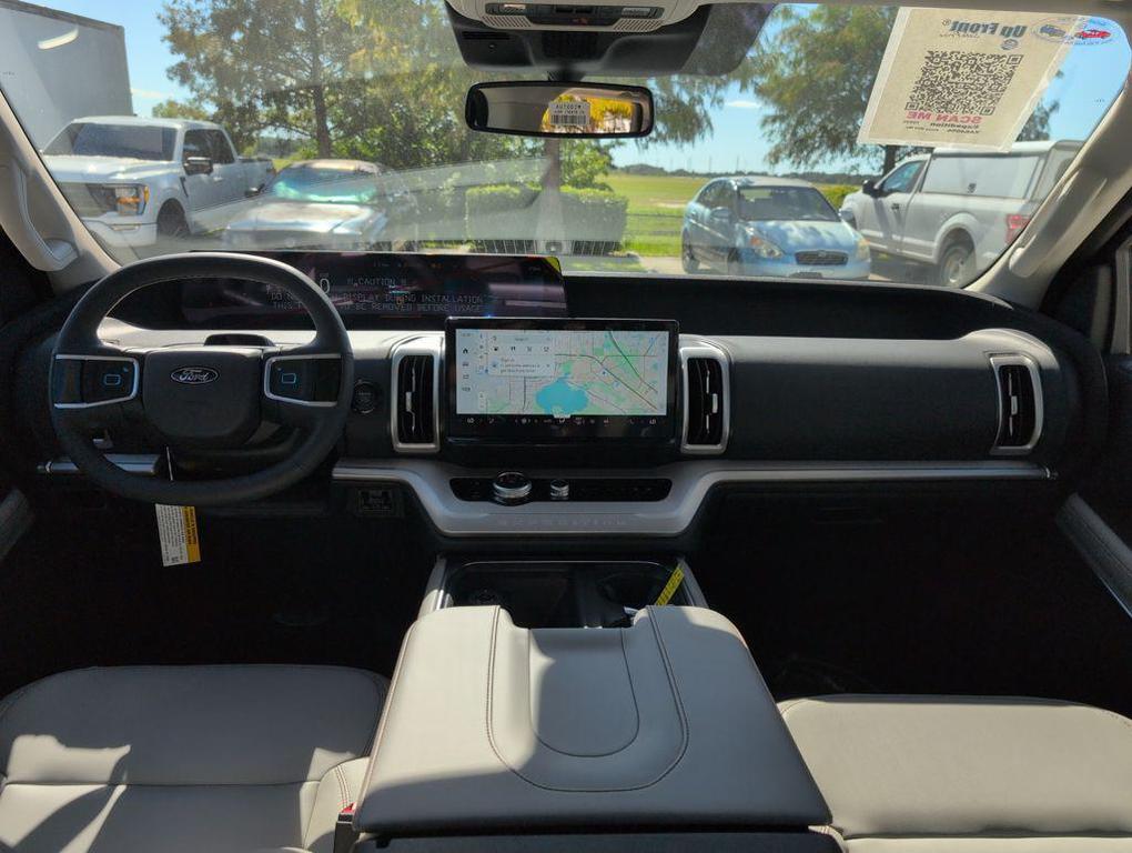 new 2025 Ford Expedition car, priced at $68,258