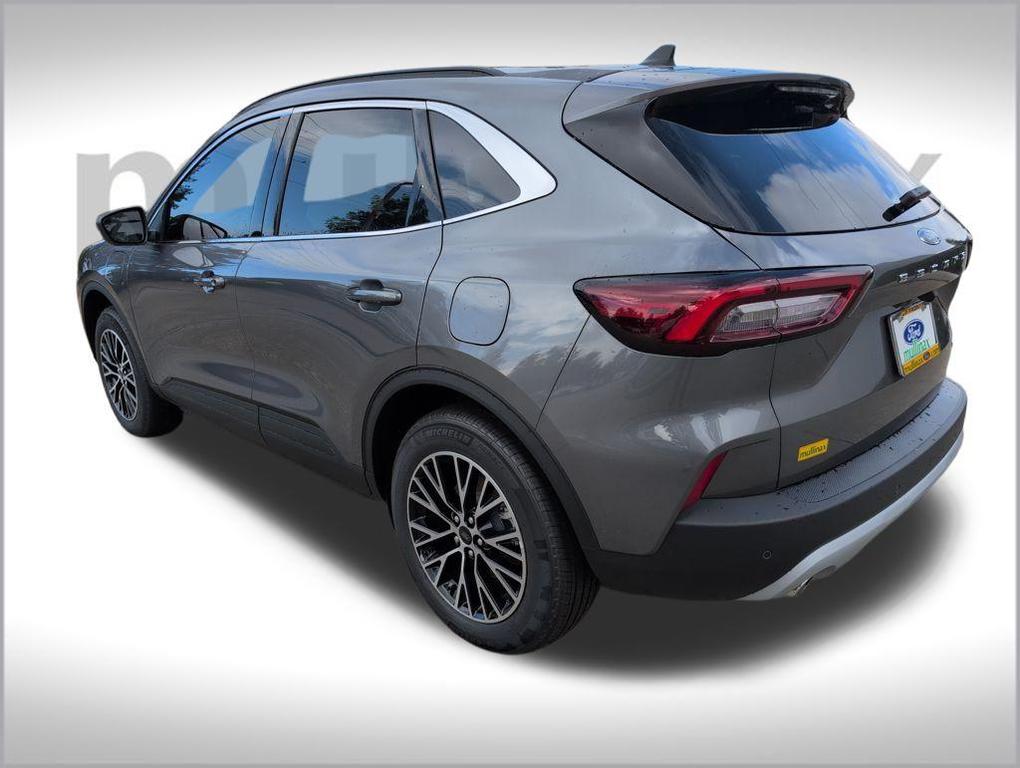 new 2025 Ford Escape PHEV car, priced at $30,567