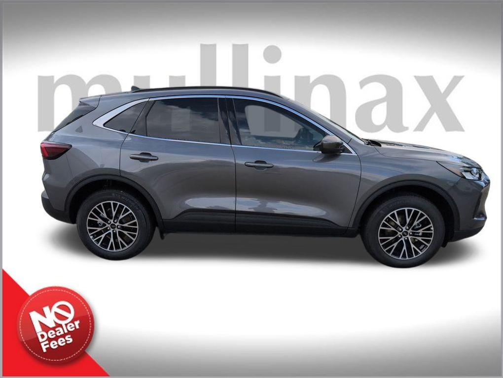 new 2025 Ford Escape PHEV car, priced at $30,567