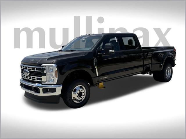 new 2025 Ford F-350 car, priced at $71,318