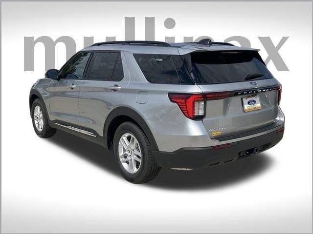 new 2025 Ford Explorer car, priced at $40,403