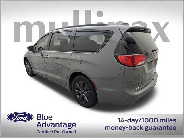 used 2020 Chrysler Pacifica Hybrid car, priced at $25,998