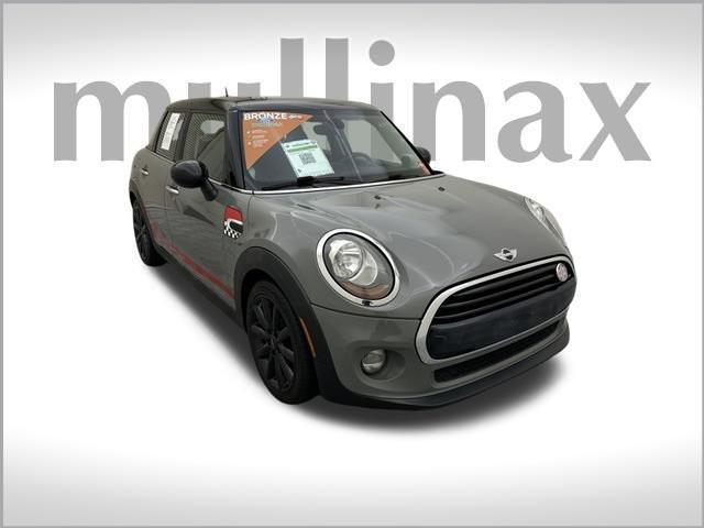 used 2015 MINI Hardtop car, priced at $9,998