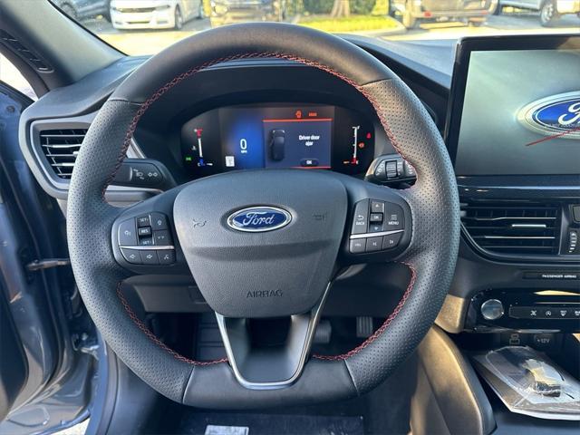 new 2025 Ford Escape car, priced at $30,589