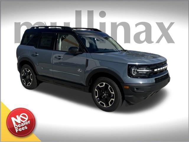 new 2024 Ford Bronco Sport car, priced at $34,552