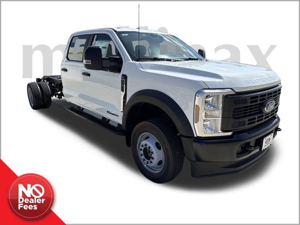 new 2025 Ford F-450 car, priced at $76,610