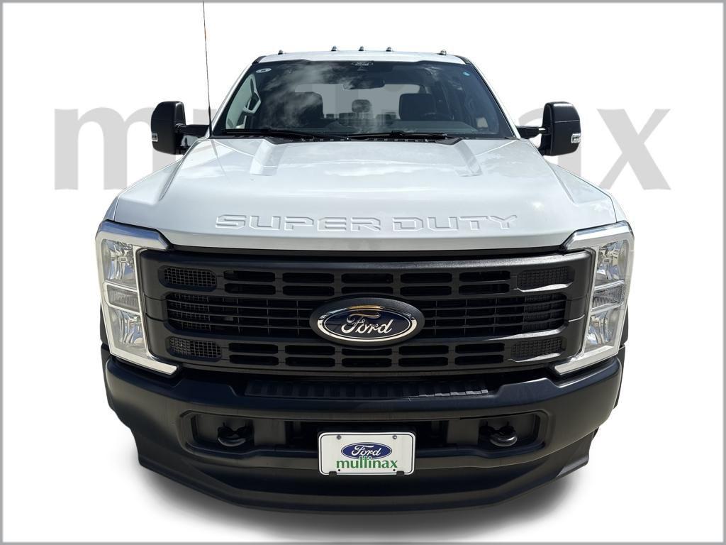 new 2025 Ford F-450 car, priced at $76,610