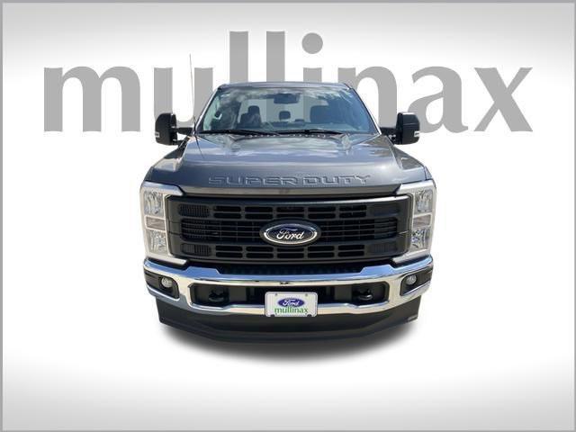 new 2024 Ford F-350 car, priced at $62,538