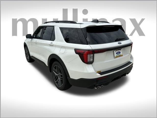 new 2025 Ford Explorer car, priced at $55,401