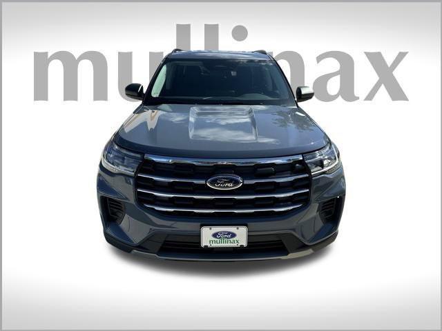 new 2025 Ford Explorer car, priced at $42,912