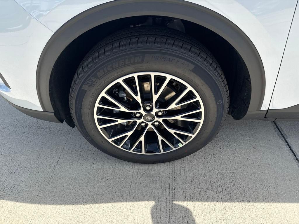new 2025 Ford Escape PHEV car, priced at $30,567