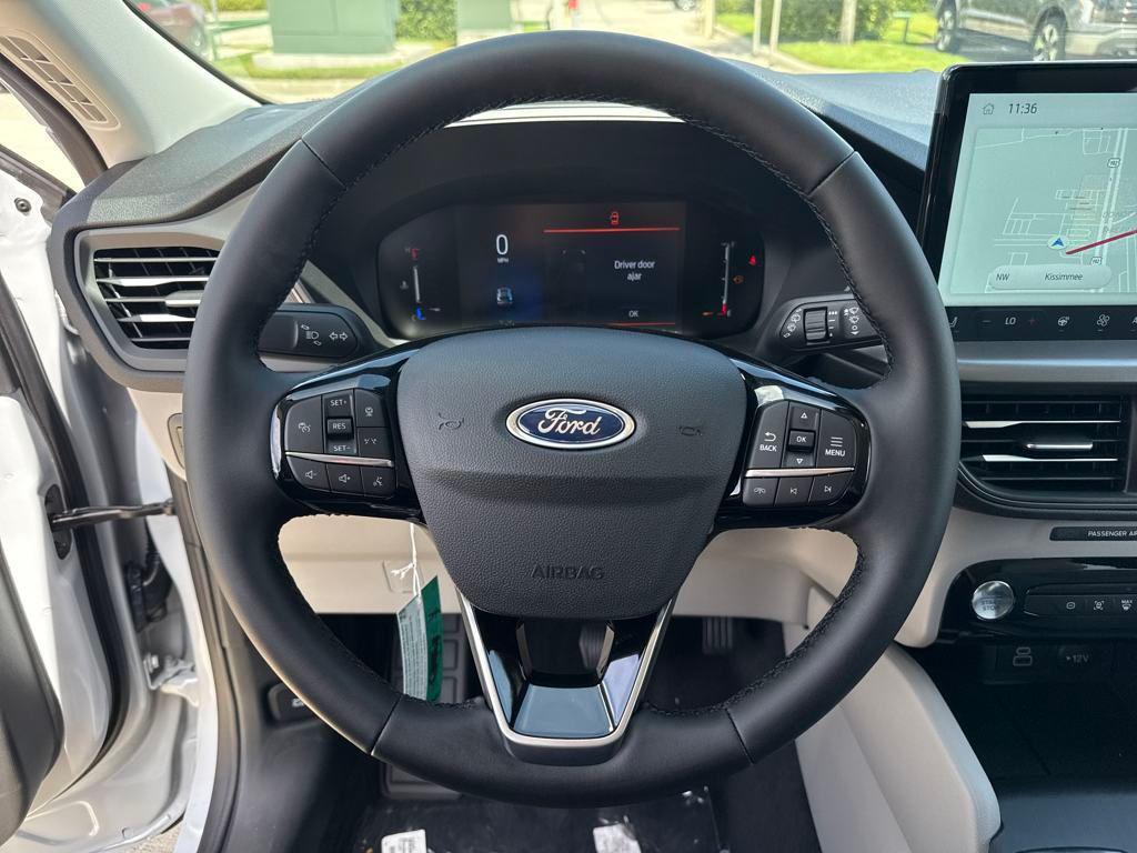 new 2025 Ford Escape PHEV car, priced at $30,567