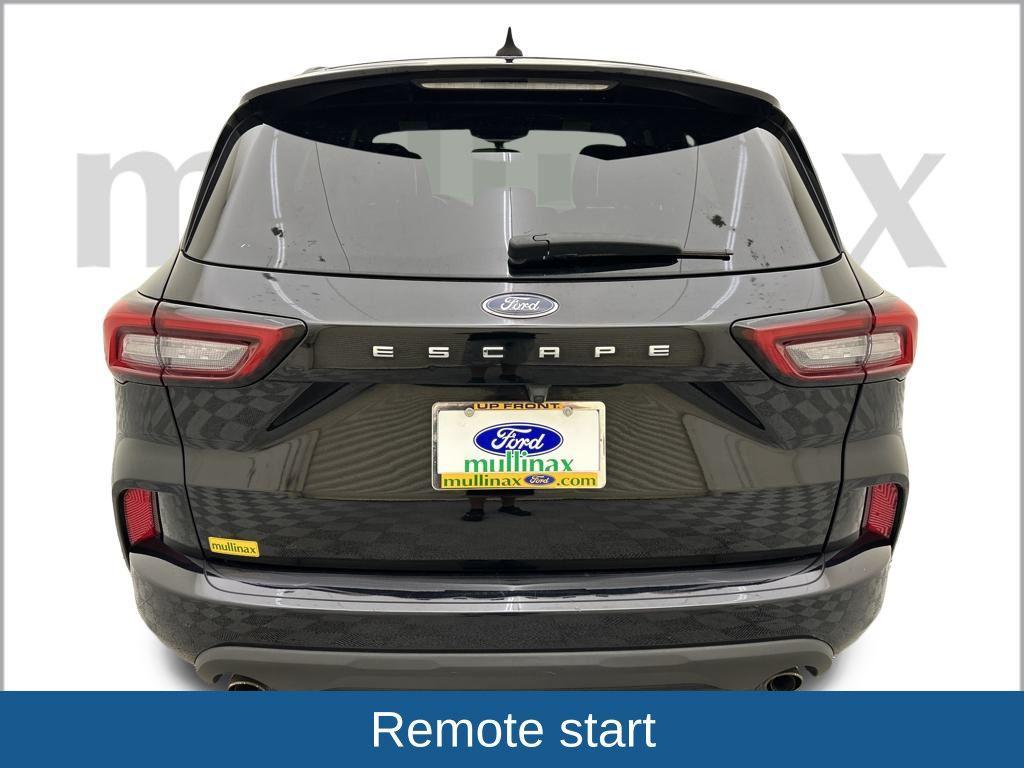 used 2023 Ford Escape car, priced at $18,900