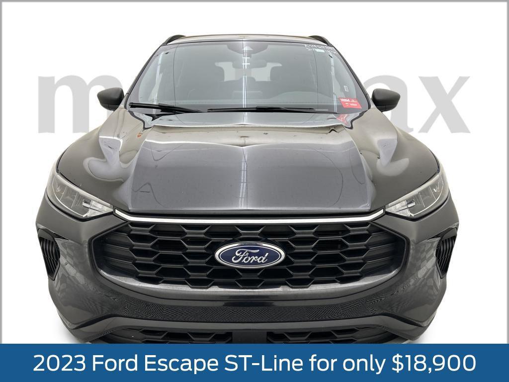 used 2023 Ford Escape car, priced at $18,900