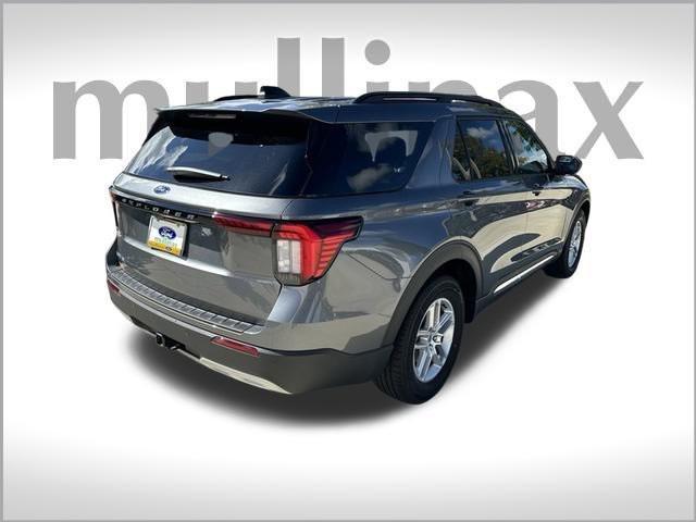 new 2025 Ford Explorer car, priced at $42,602