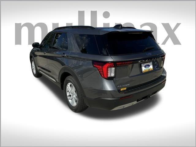 new 2025 Ford Explorer car, priced at $42,602