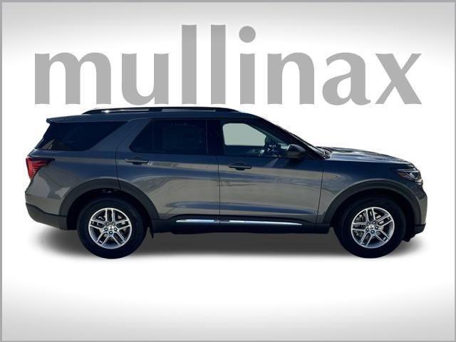 new 2025 Ford Explorer car, priced at $42,602