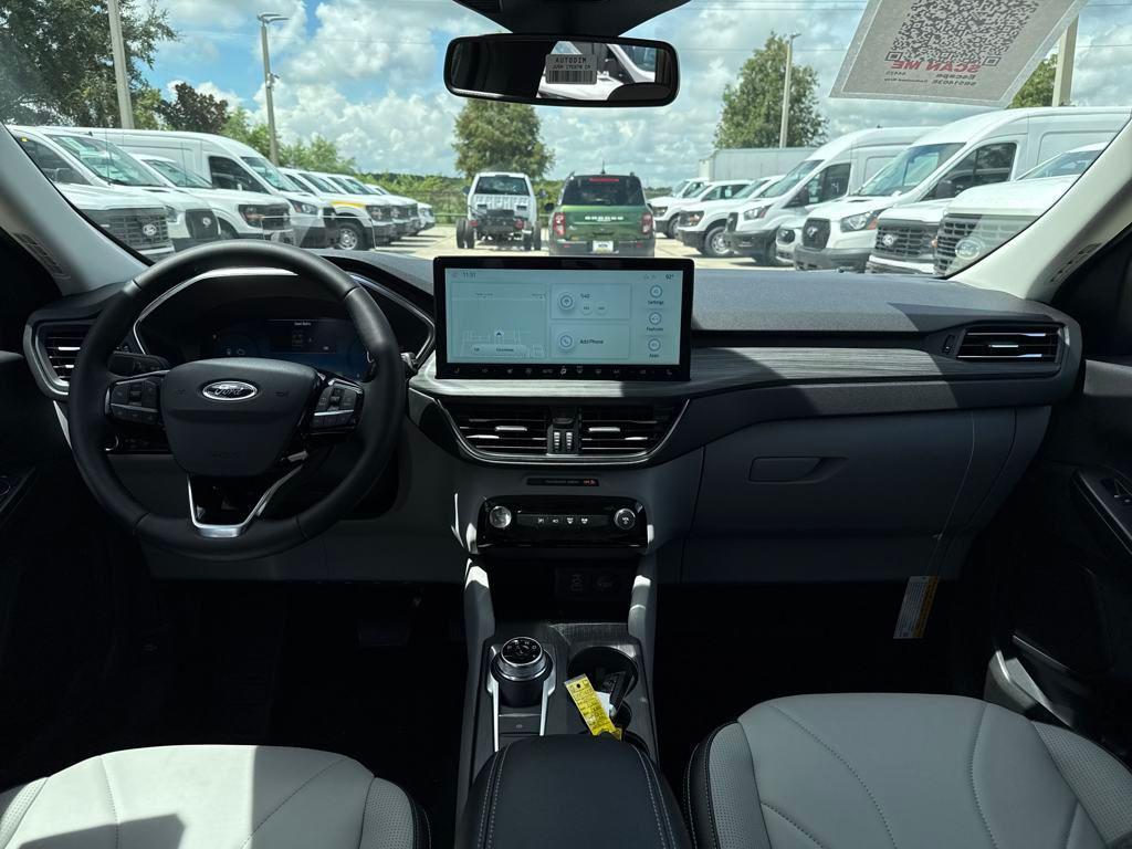 new 2025 Ford Escape PHEV car, priced at $34,627