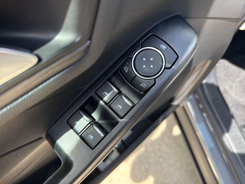 new 2025 Ford Escape PHEV car, priced at $34,627