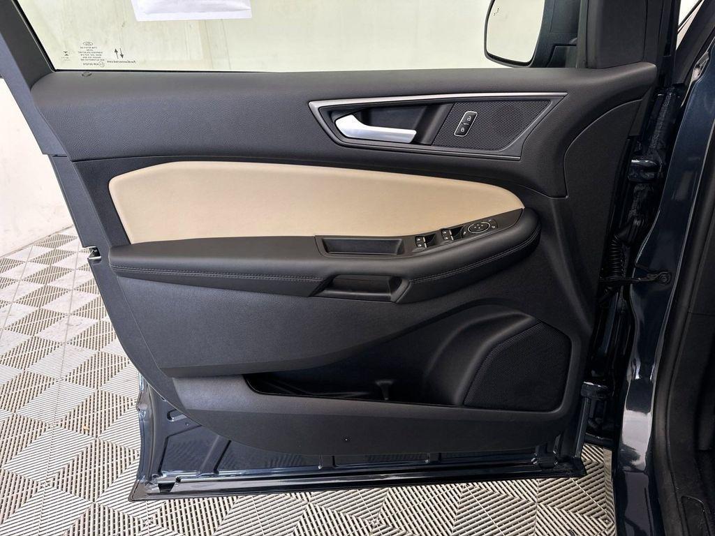 new 2024 Ford Edge car, priced at $31,455