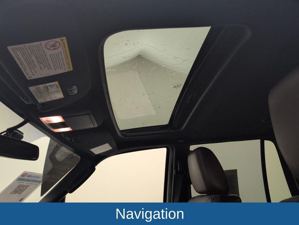 used 2015 Ford Expedition car, priced at $12,900