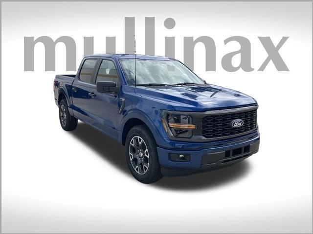 new 2024 Ford F-150 car, priced at $42,302