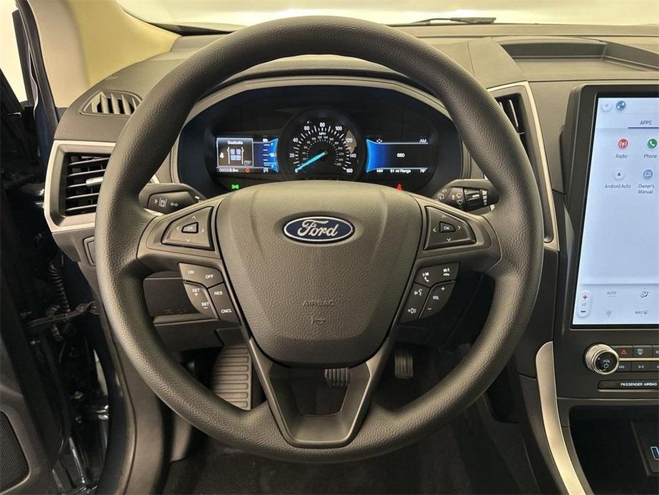 new 2024 Ford Edge car, priced at $39,057