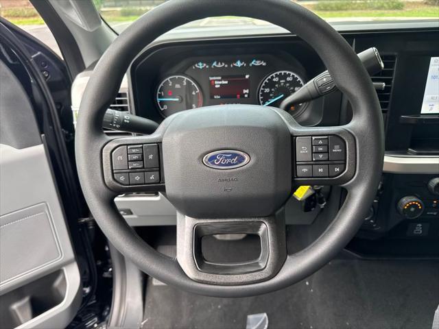 new 2025 Ford F-250 car, priced at $66,541