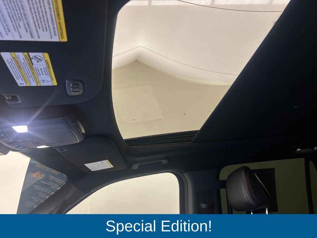 used 2022 Ford Expedition Max car, priced at $51,998