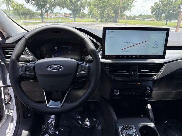 new 2025 Ford Escape car, priced at $30,902