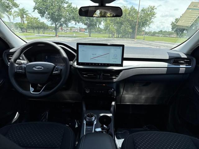 new 2025 Ford Escape car, priced at $30,902