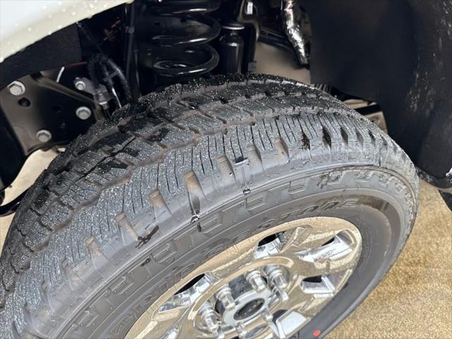 new 2025 Ford F-250 car, priced at $65,393