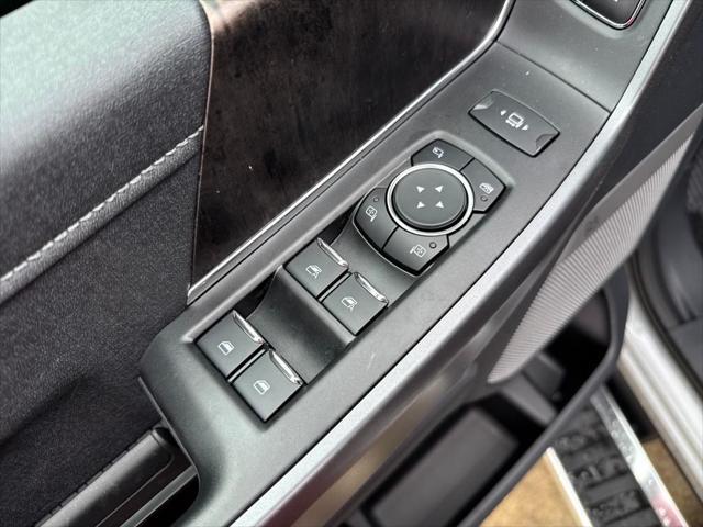 new 2025 Ford F-250 car, priced at $65,393