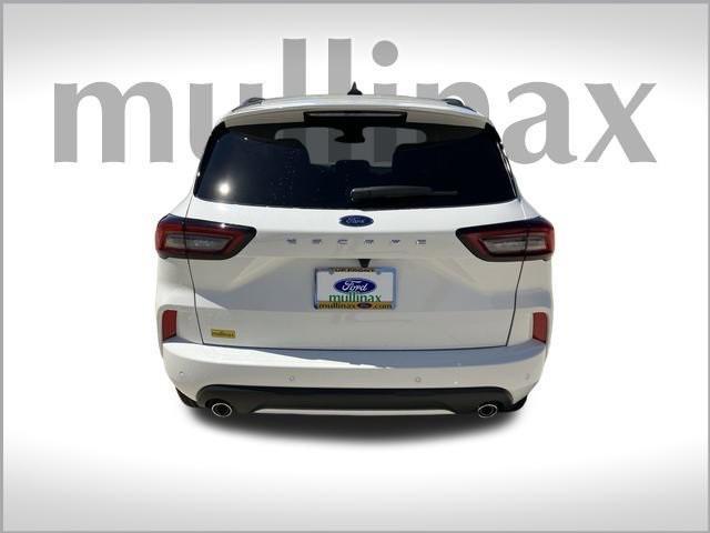 new 2024 Ford Escape car, priced at $31,074