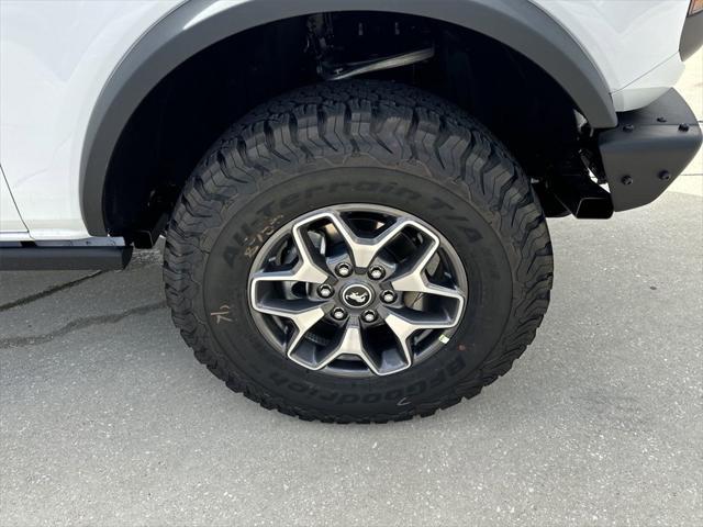 new 2024 Ford Bronco car, priced at $54,037