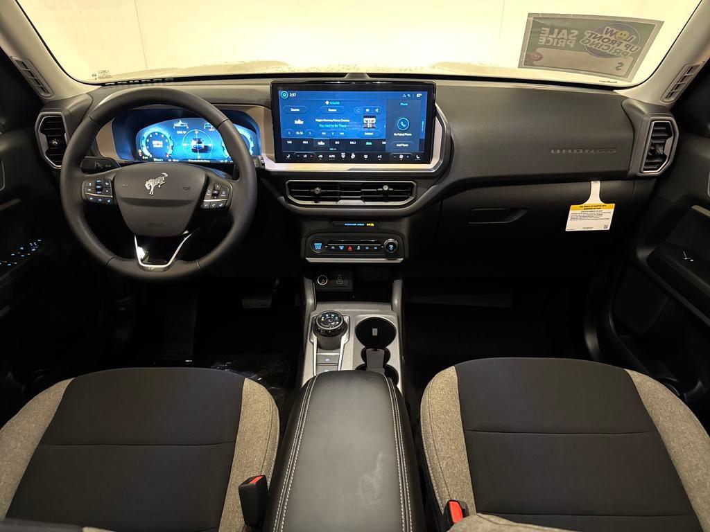 new 2025 Ford Bronco Sport car, priced at $33,498