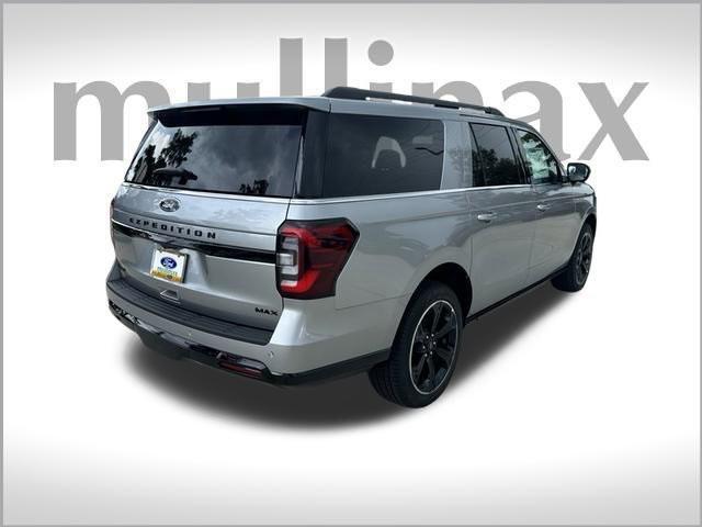 new 2024 Ford Expedition car, priced at $76,734