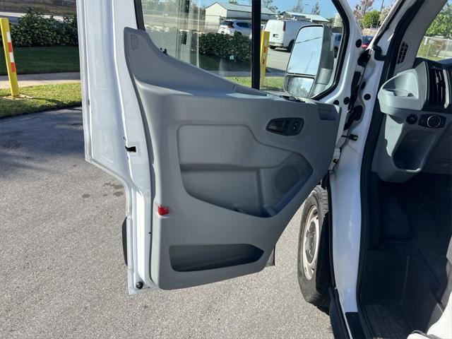 used 2016 Ford Transit-350 car