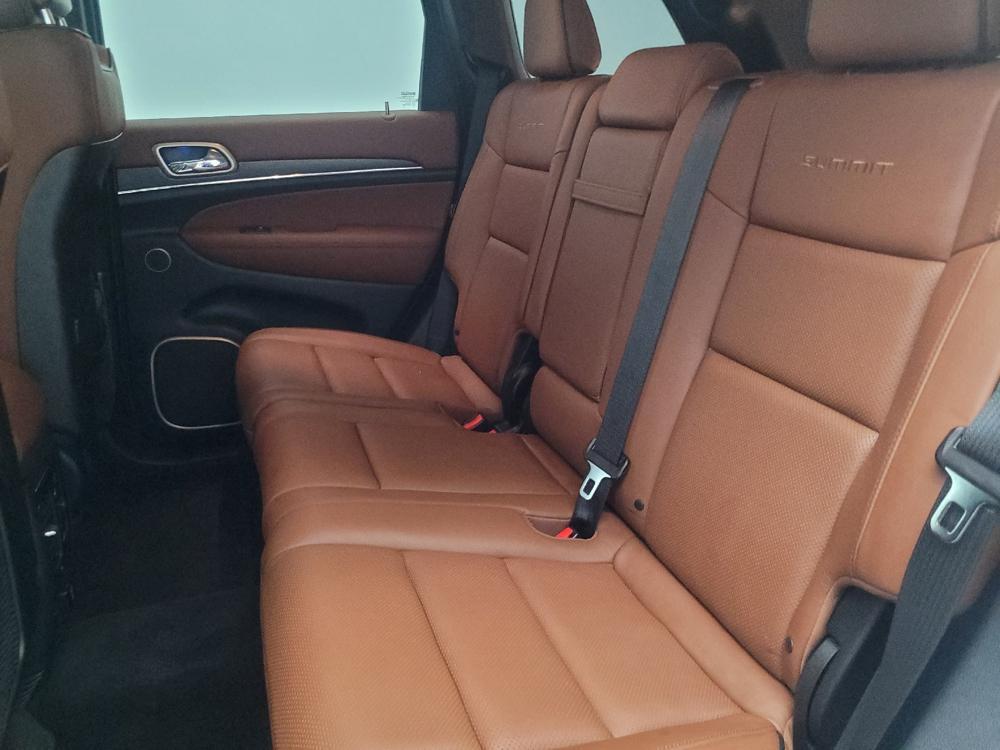 used 2015 Jeep Grand Cherokee car, priced at $19,695