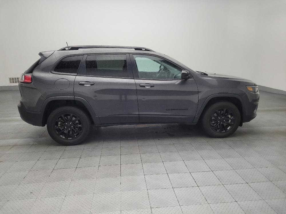 used 2023 Jeep Cherokee car, priced at $22,295