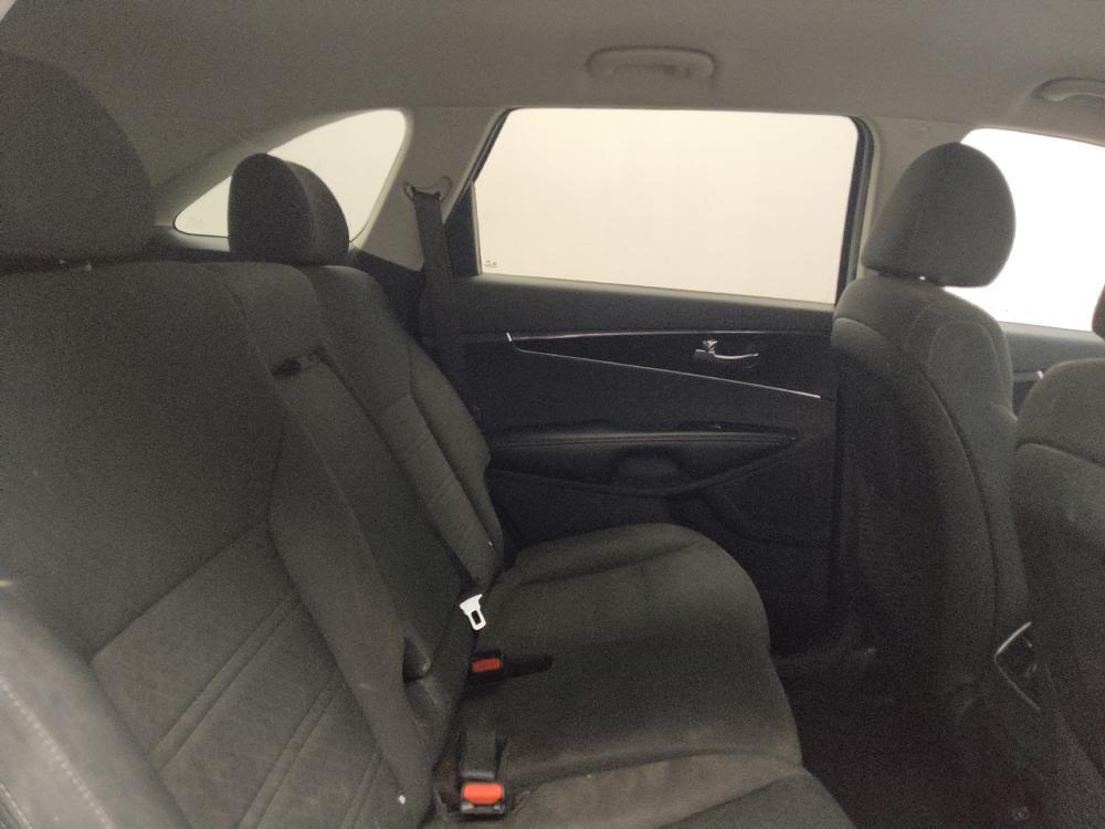 used 2020 Kia Sorento car, priced at $16,495