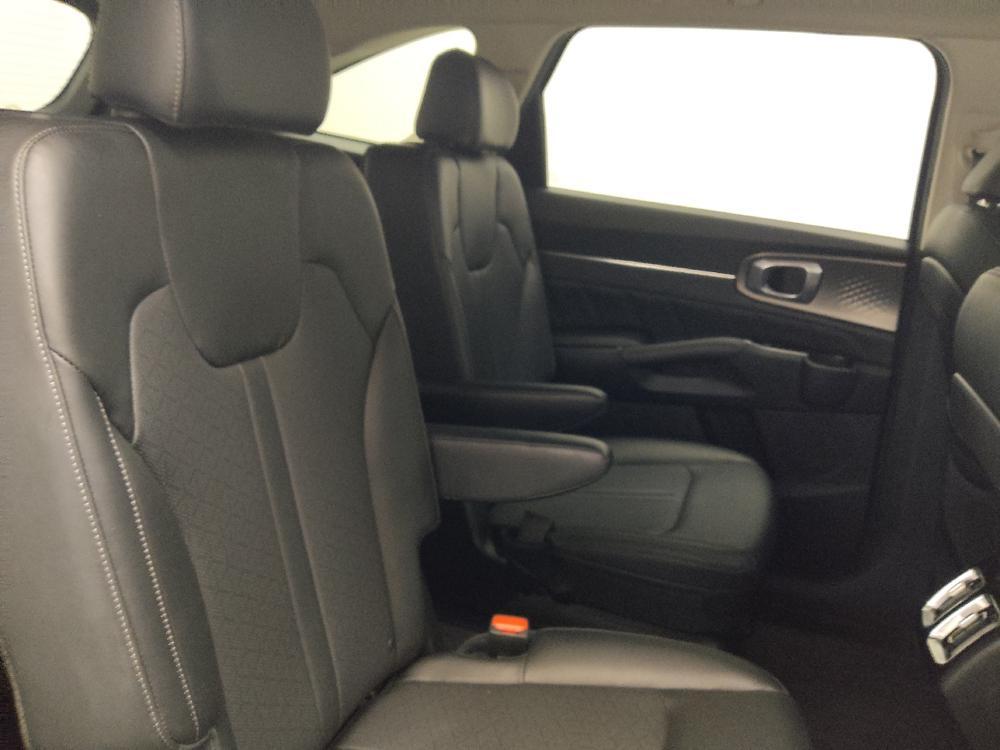used 2022 Kia Sorento car, priced at $31,095