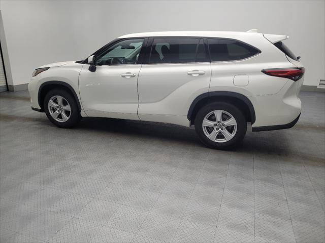 used 2021 Toyota Highlander car, priced at $28,495