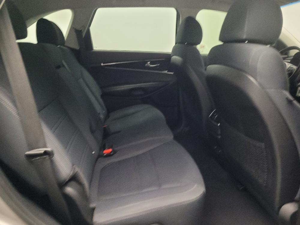 used 2018 Kia Sorento car, priced at $16,395
