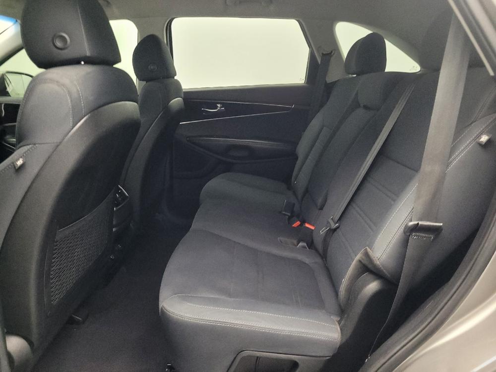 used 2018 Kia Sorento car, priced at $16,395