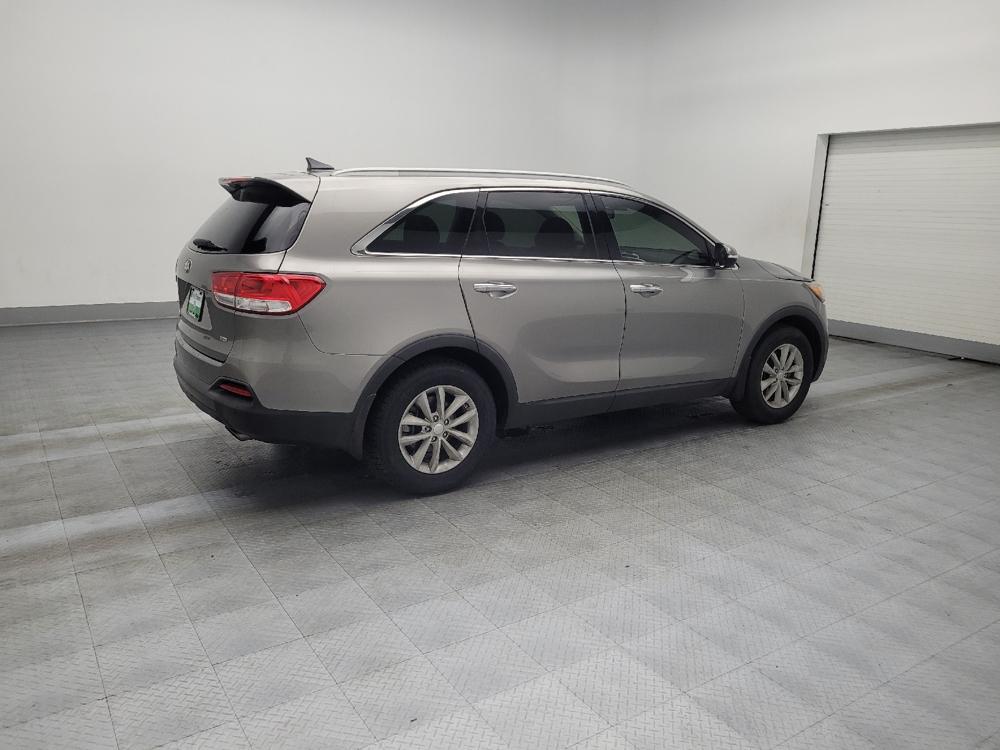 used 2018 Kia Sorento car, priced at $16,395