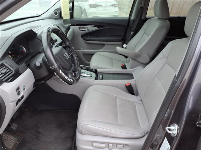 used 2022 Honda Pilot car, priced at $37,483