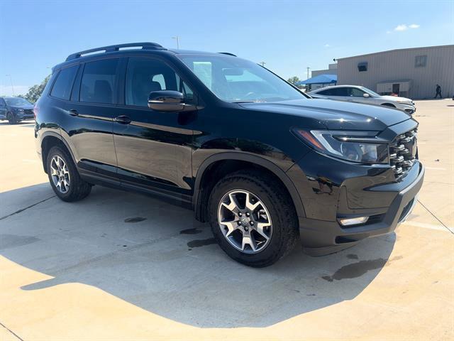 used 2023 Honda Passport car, priced at $35,981