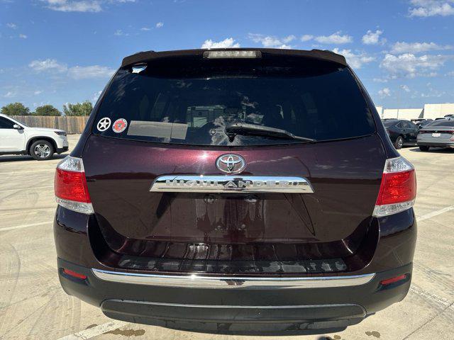 used 2012 Toyota Highlander car, priced at $13,977