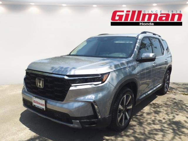 new 2025 Honda Pilot car, priced at $48,895